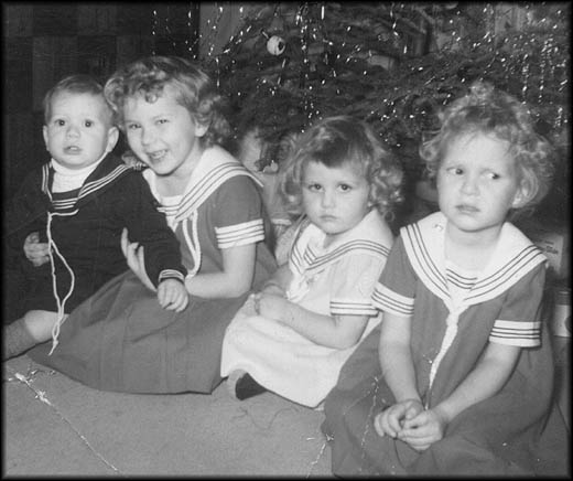 2_four_meadys_angela_no_teeths_smile